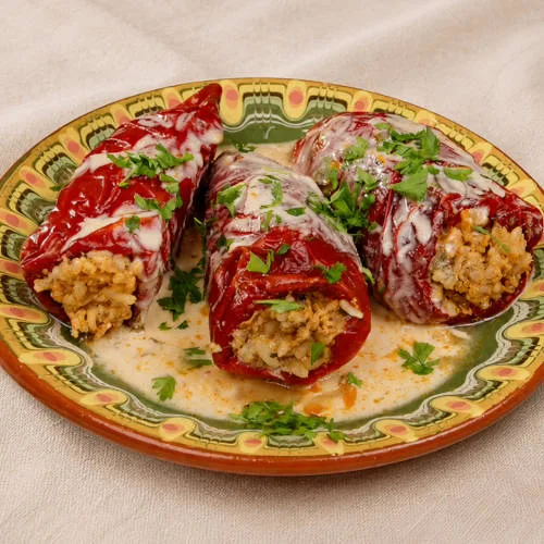 Пълнени чушки с кайма и ориз